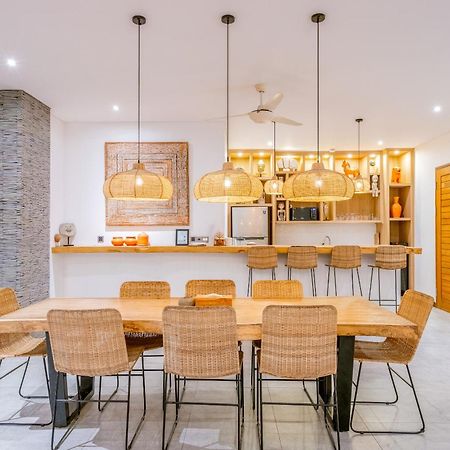 Flores Villa By Betterplace Чангу Екстер'єр фото